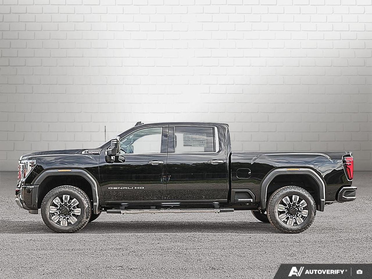 2026 GMC SIERRA 2500HD Crew Cab Standard Box 4-Wheel Drive Denali Photo5