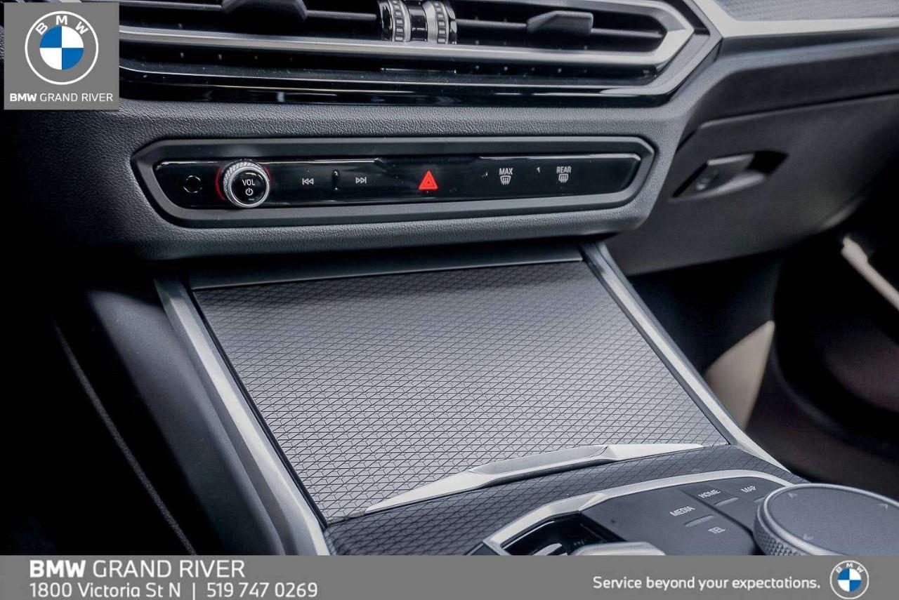 2024 BMW 330 i xDrive 4dr All-Wheel Drive Sedan Photo