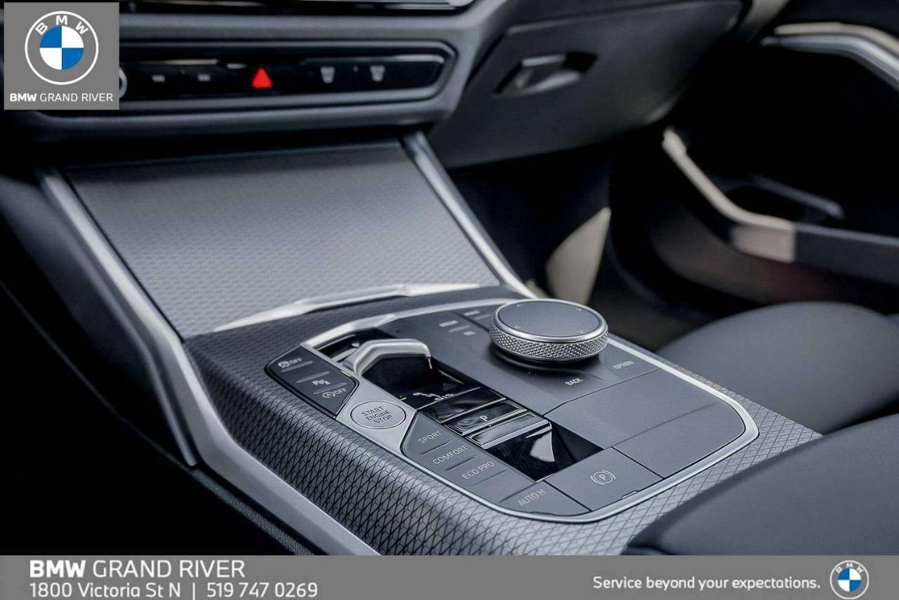 2024 BMW 330 i xDrive 4dr All-Wheel Drive Sedan Photo