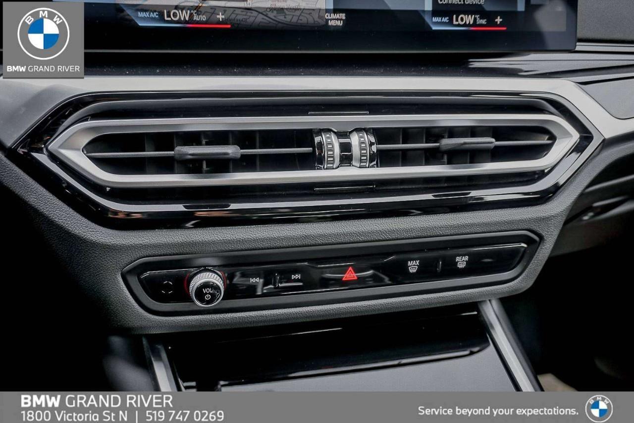 2023 BMW 330 i xDrive 4dr All-Wheel Drive Sedan Photo