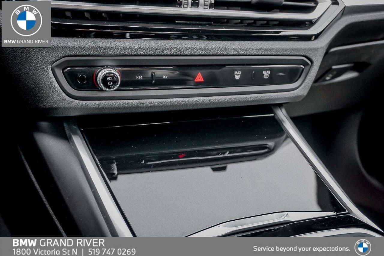 2023 BMW 330 i xDrive 4dr All-Wheel Drive Sedan Photo