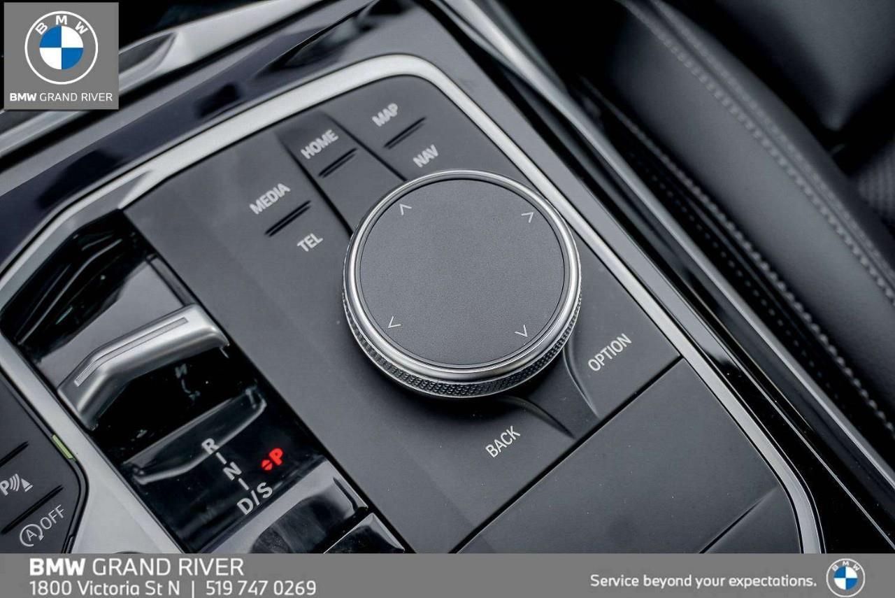 2023 BMW 330 i xDrive 4dr All-Wheel Drive Sedan Photo