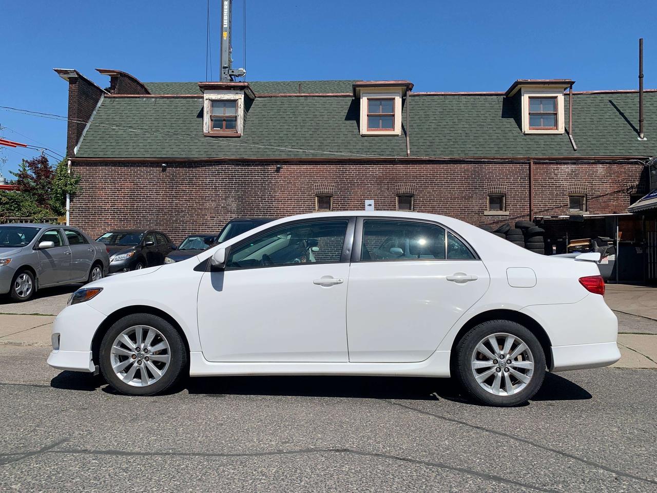2010 Toyota Corolla S Photo