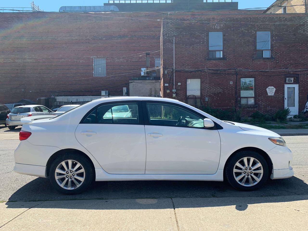 2010 Toyota Corolla S Photo