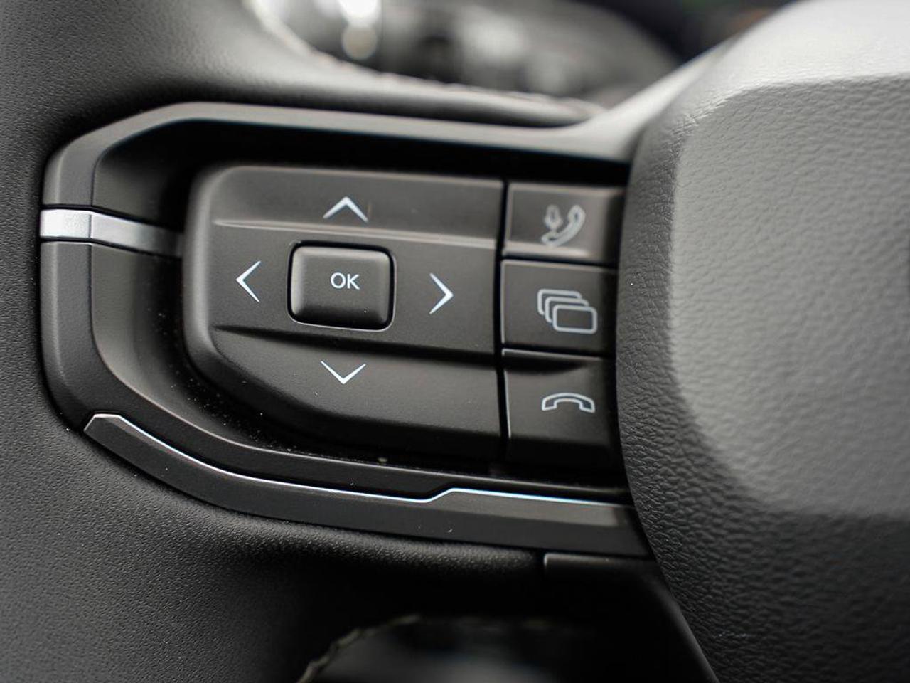 2026 Jeep Cherokee Limited/1.6l HYBRID/HEATED SEATS/ POWER LIFTGATE/REMOTE START Photo