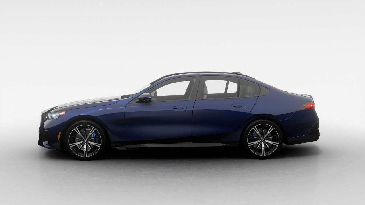 2027 BMW 530 i xDrive 4dr All-Wheel Drive Sedan Photo