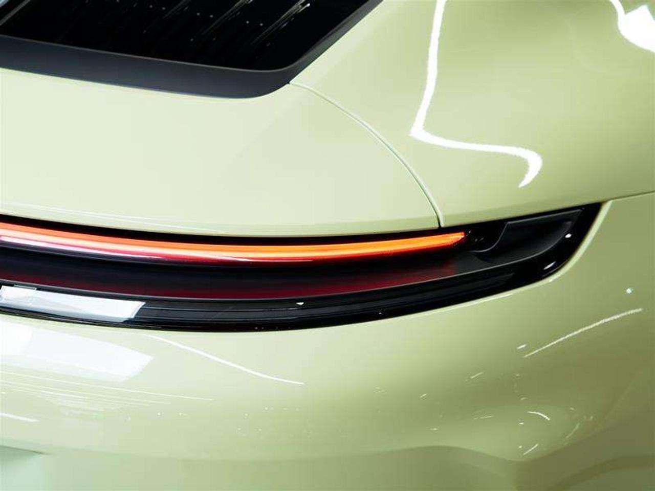 2025 Porsche 911 Carrera 4 GTS Coupe Photo