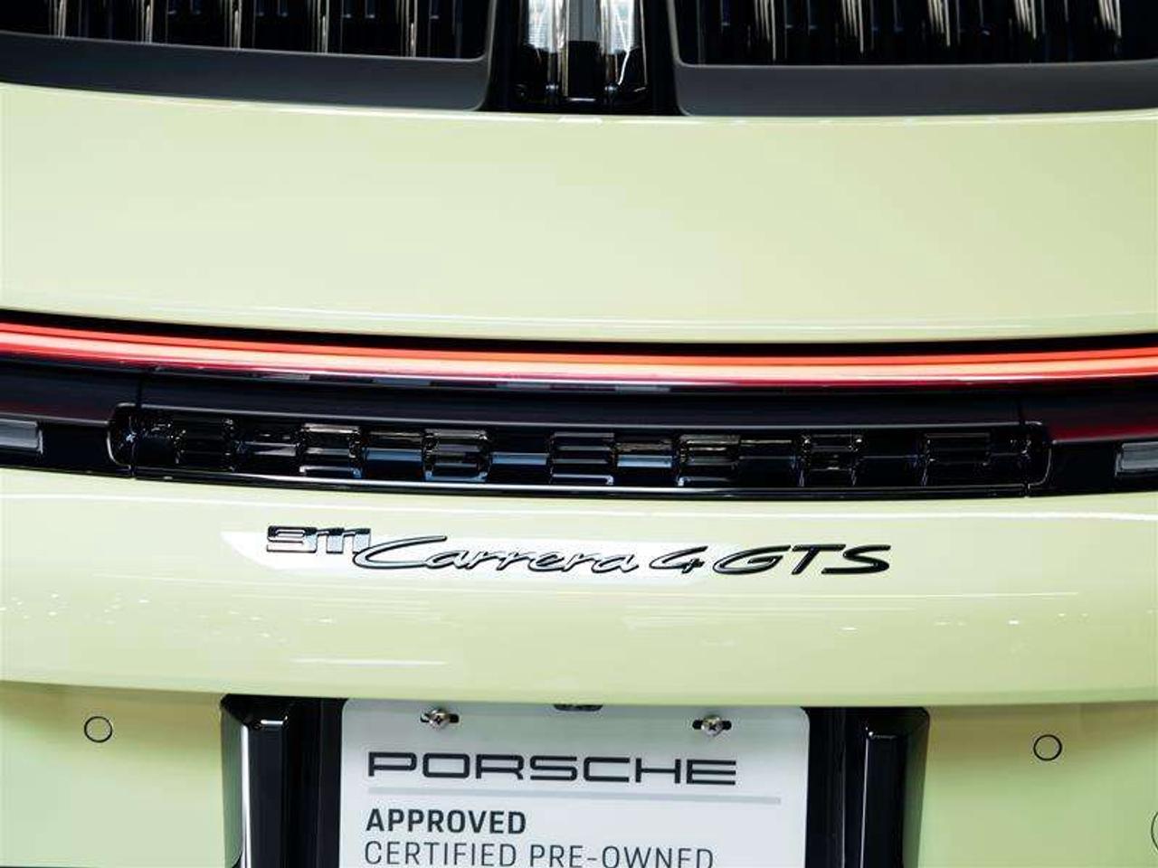 2025 Porsche 911 Carrera 4 GTS Coupe Photo