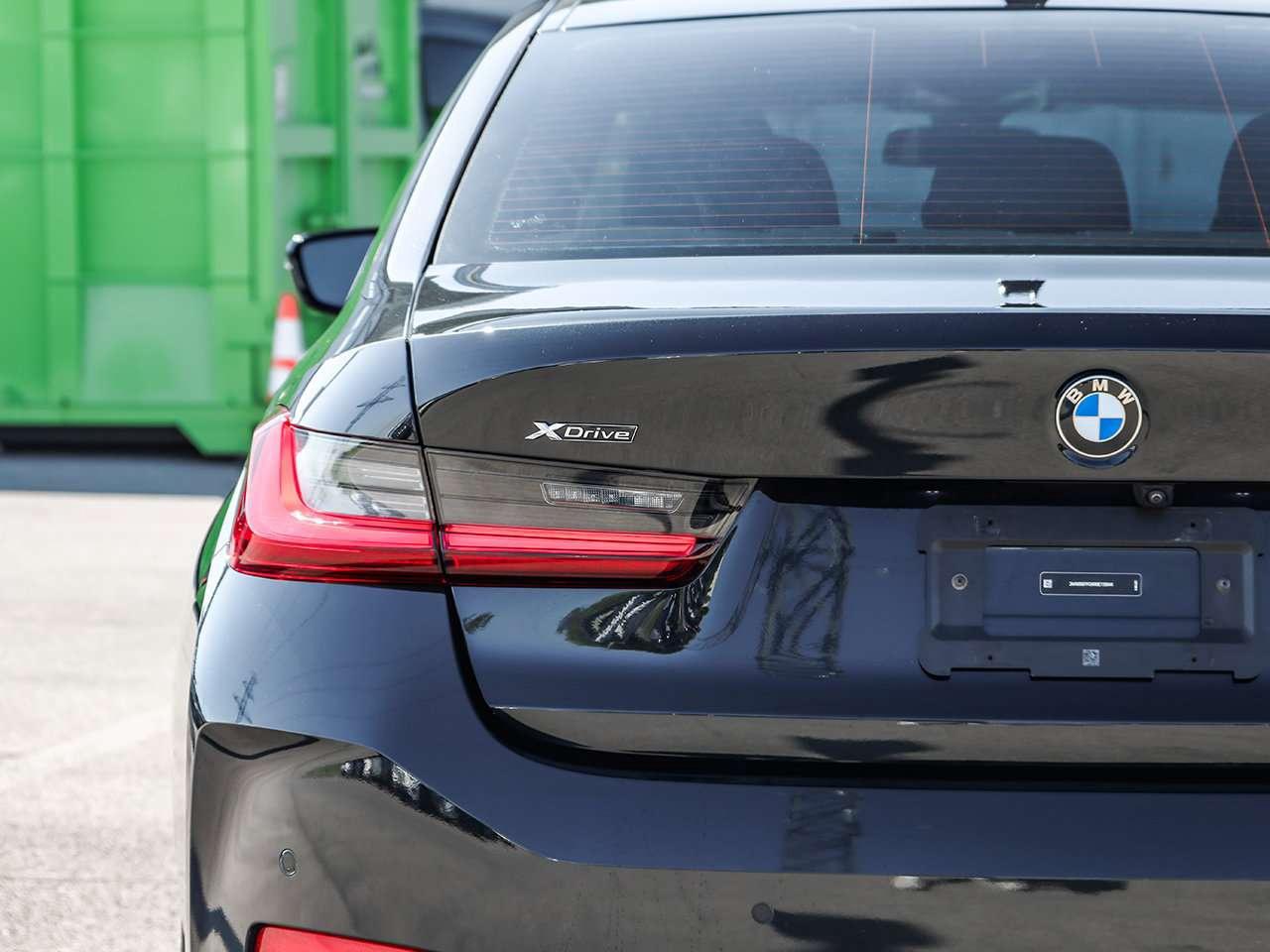 2024 BMW 3 Series 330i xDrive   Premium Essentials Package Photo