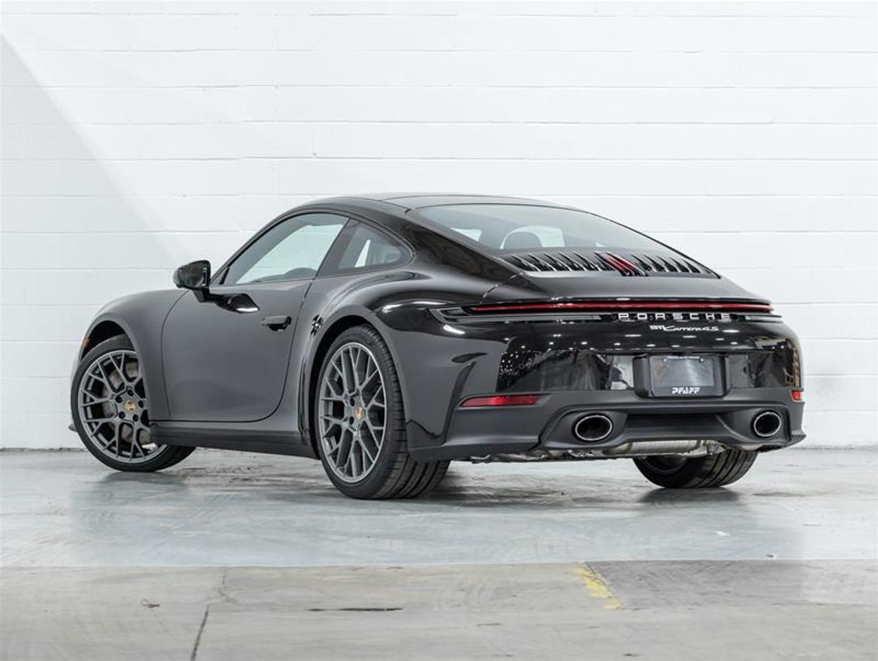 2026 Porsche 911  Photo