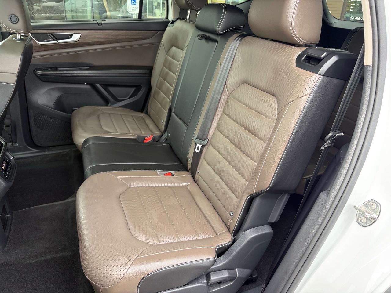 2024 Volkswagen Atlas HIGHLINE AWD   CLEAN CARFAX   ONE OWNER Photo