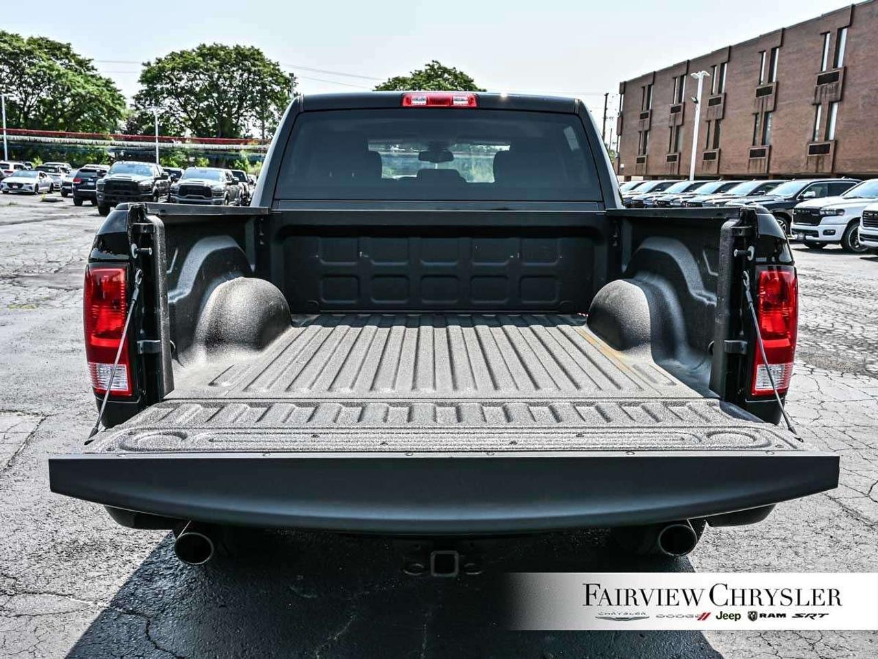 2022 RAM 1500 Express 4x4 Crew Cab 5'7 Box 5.7L HEMI   CREW   NIGHT EDITION   HEATED SEATS   TOW PKG   CARPLAY Photo