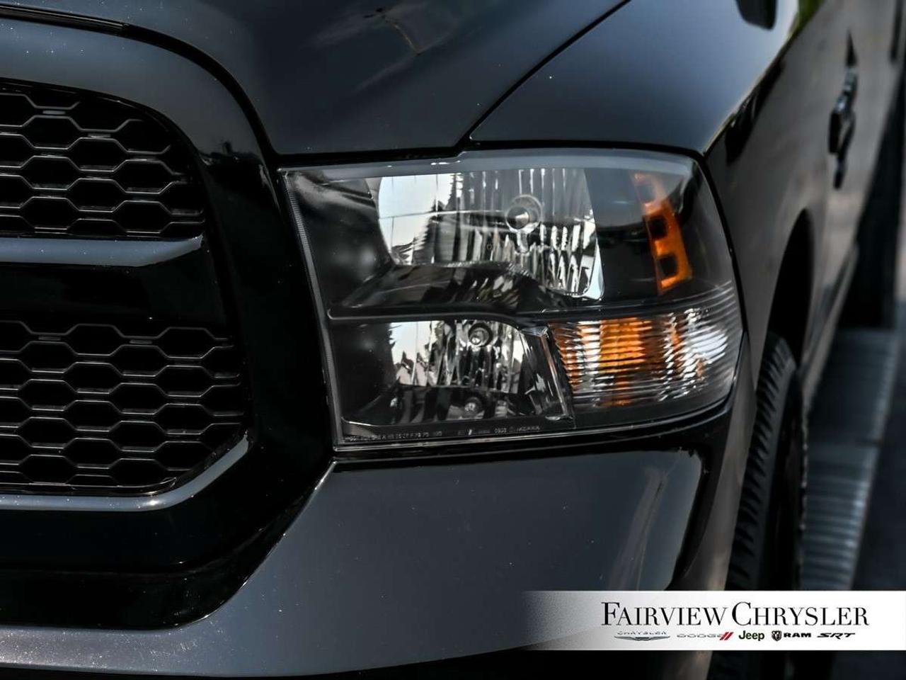 2022 RAM 1500 Express 4x4 Crew Cab 5'7 Box 5.7L HEMI   CREW   NIGHT EDITION   HEATED SEATS   TOW PKG   CARPLAY Photo