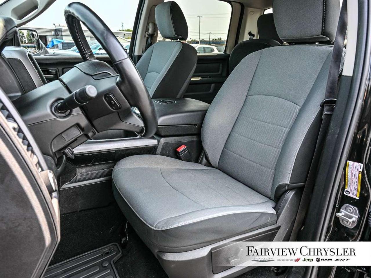 2022 RAM 1500 Express 4x4 Crew Cab 5'7 Box 5.7L HEMI   CREW   NIGHT EDITION   HEATED SEATS   TOW PKG   CARPLAY Photo