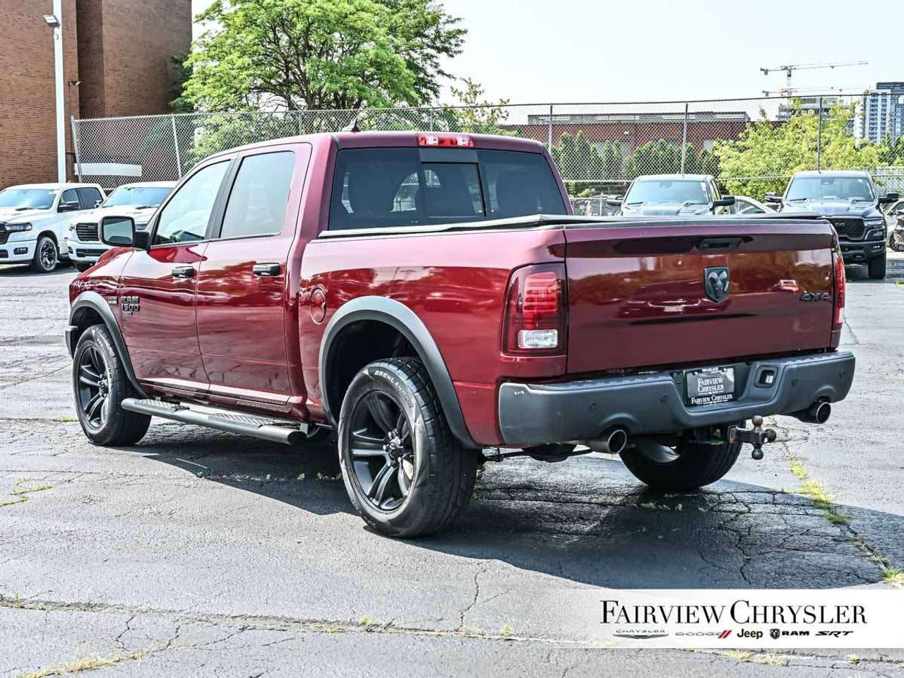 2022 RAM 1500 Warlock 4x4 Crew Cab 5'7 Box WARLOCK   5.7L HEMI   REMOTE START   CARPLAY   NAV   121 FUEL TANK Photo