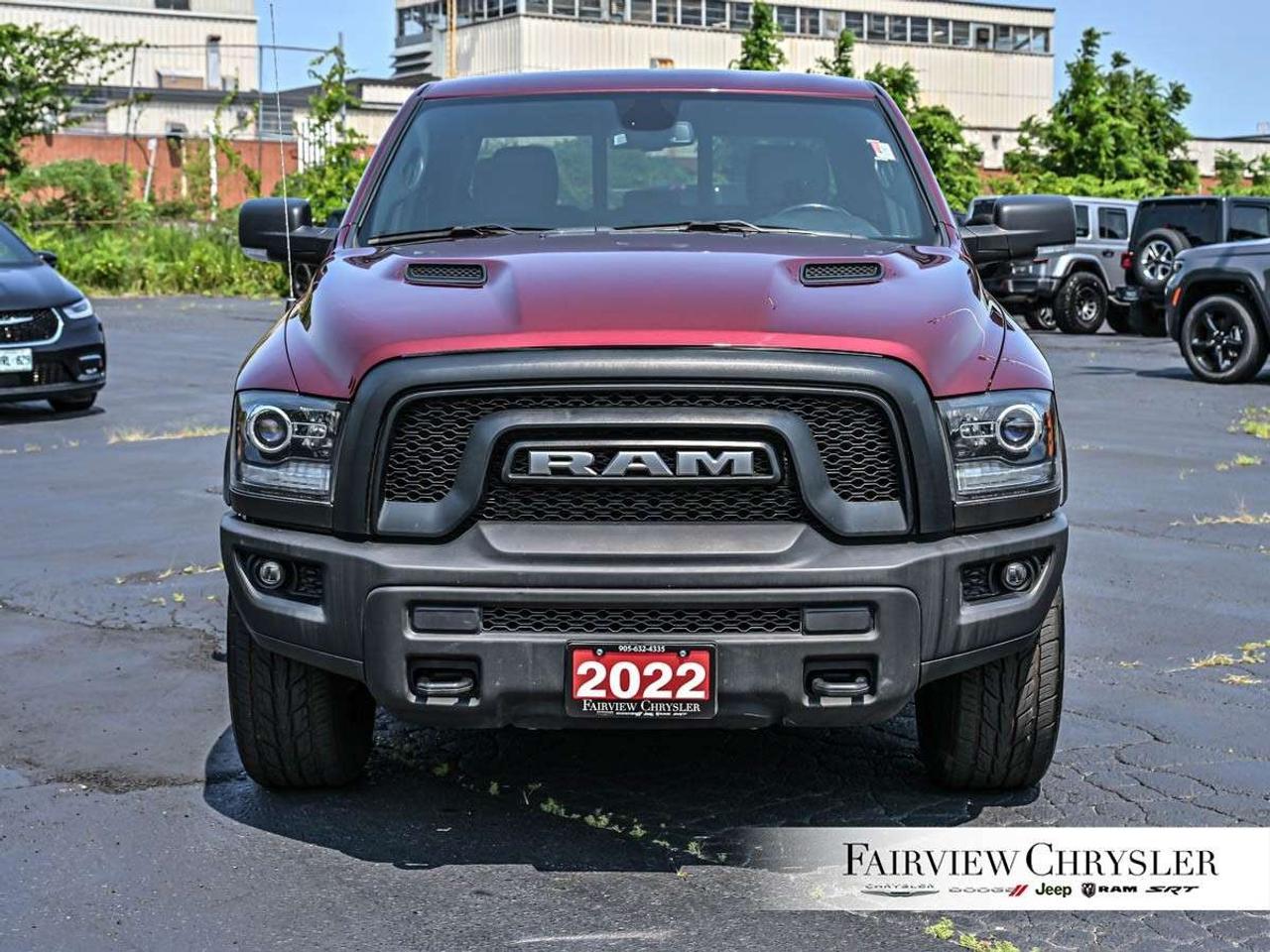 2022 RAM 1500 Warlock 4x4 Crew Cab 5'7 Box WARLOCK   5.7L HEMI   REMOTE START   CARPLAY   NAV   121 FUEL TANK Photo