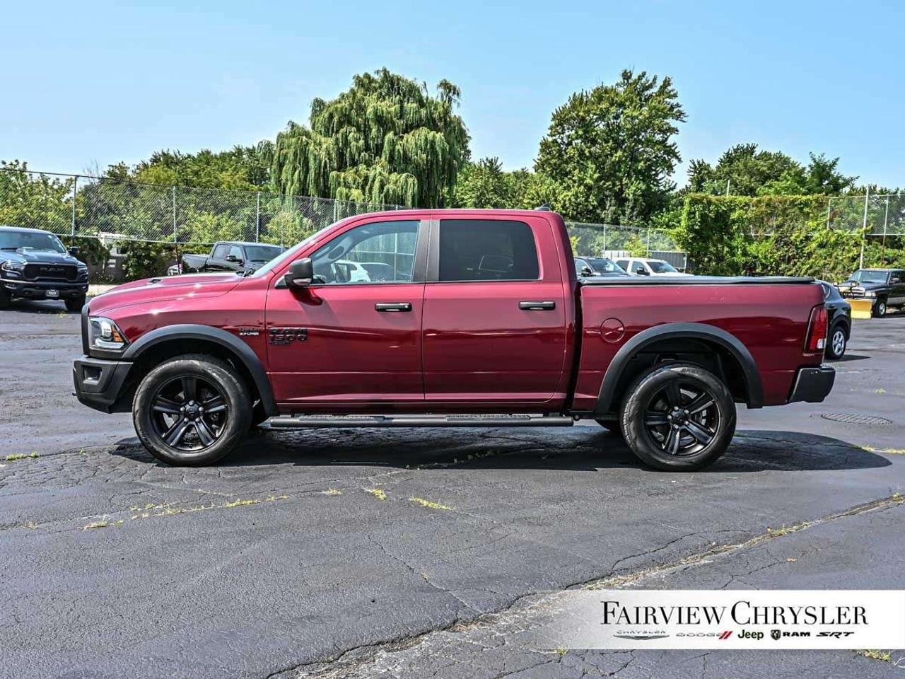 2022 RAM 1500 Warlock 4x4 Crew Cab 5'7 Box WARLOCK   5.7L HEMI   REMOTE START   CARPLAY   NAV   121 FUEL TANK Photo
