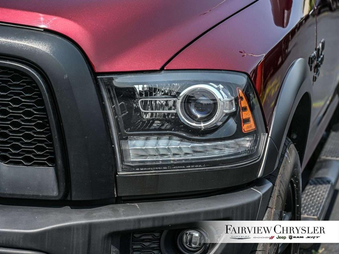 2022 RAM 1500 Warlock 4x4 Crew Cab 5'7 Box WARLOCK   5.7L HEMI   REMOTE START   CARPLAY   NAV   121 FUEL TANK Photo