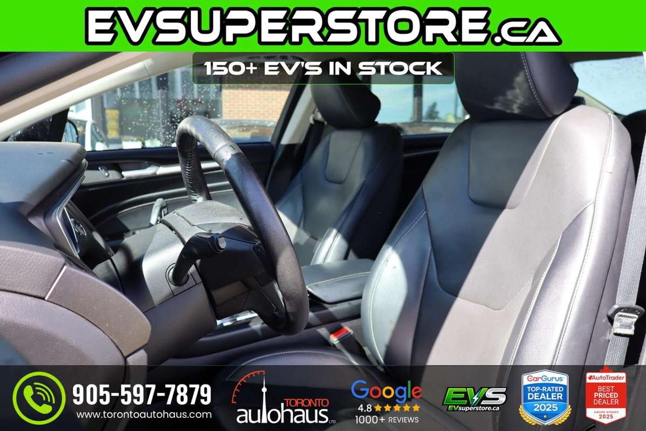2020 Ford Fusion Titanium Hybrid Photo