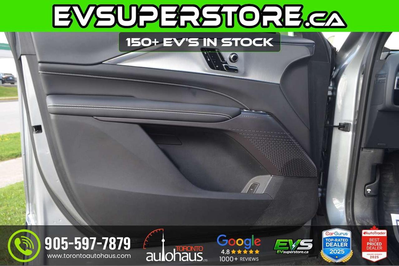2024 Cadillac LYRIQ TECH PKG I 600E4 AWD Photo