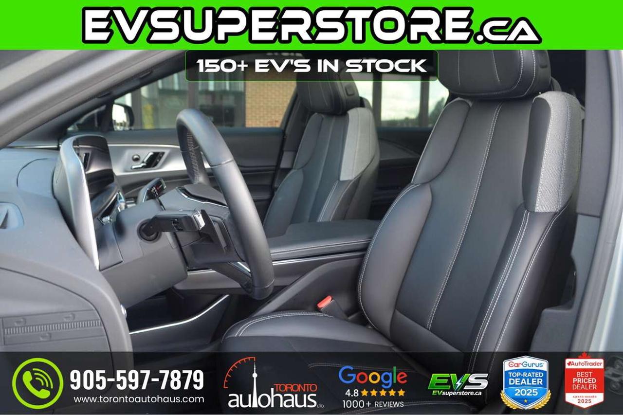 2024 Cadillac LYRIQ TECH PKG I 600E4 AWD Photo