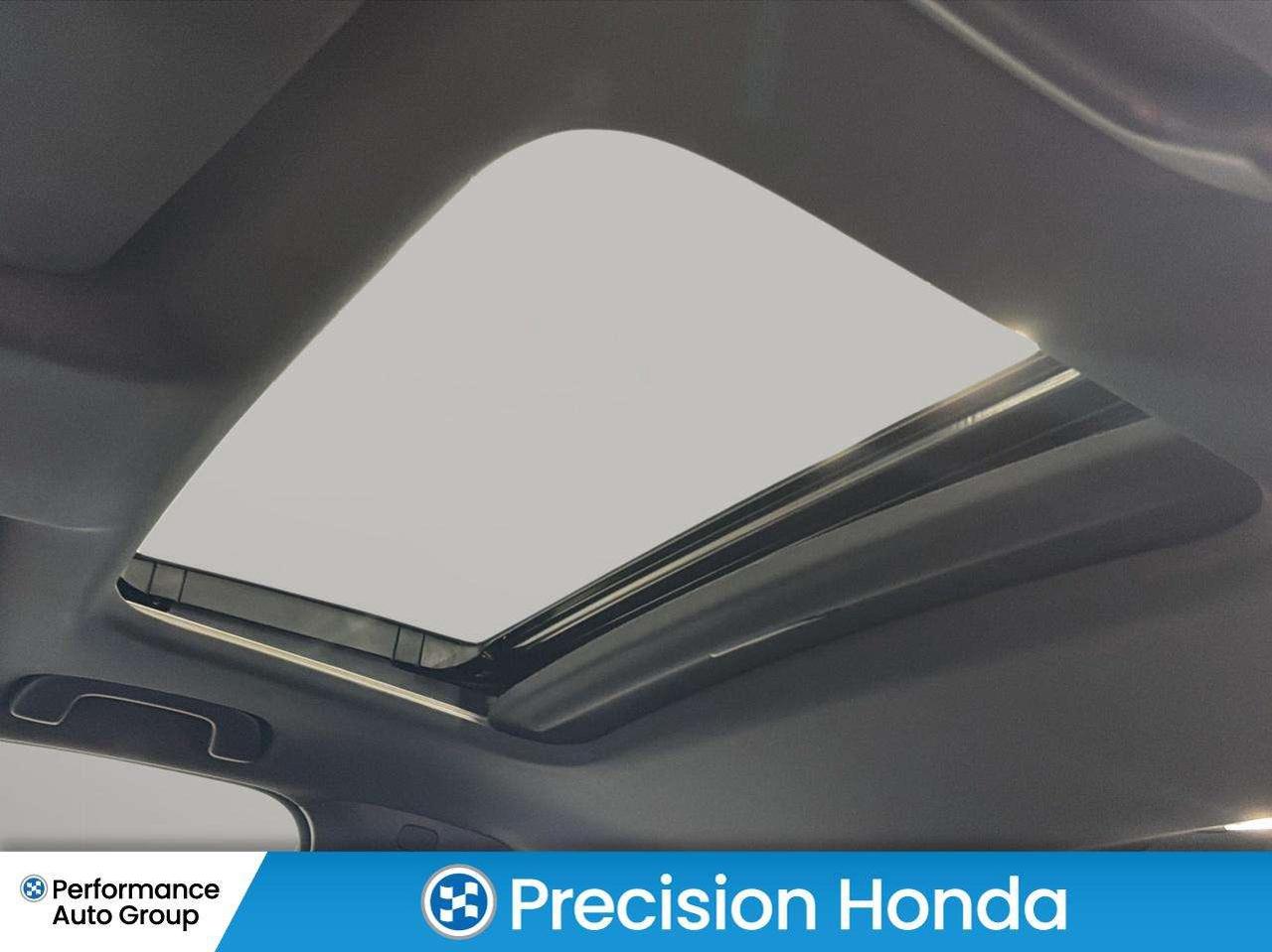 2025 Honda Civic Sport CarPlay Rear Cam Sunroof Heated Seats Photo