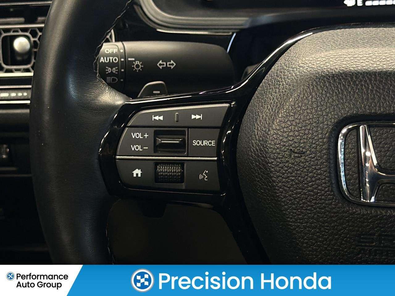 2025 Honda Civic Sport CarPlay Rear Cam Sunroof Heated Seats Photo