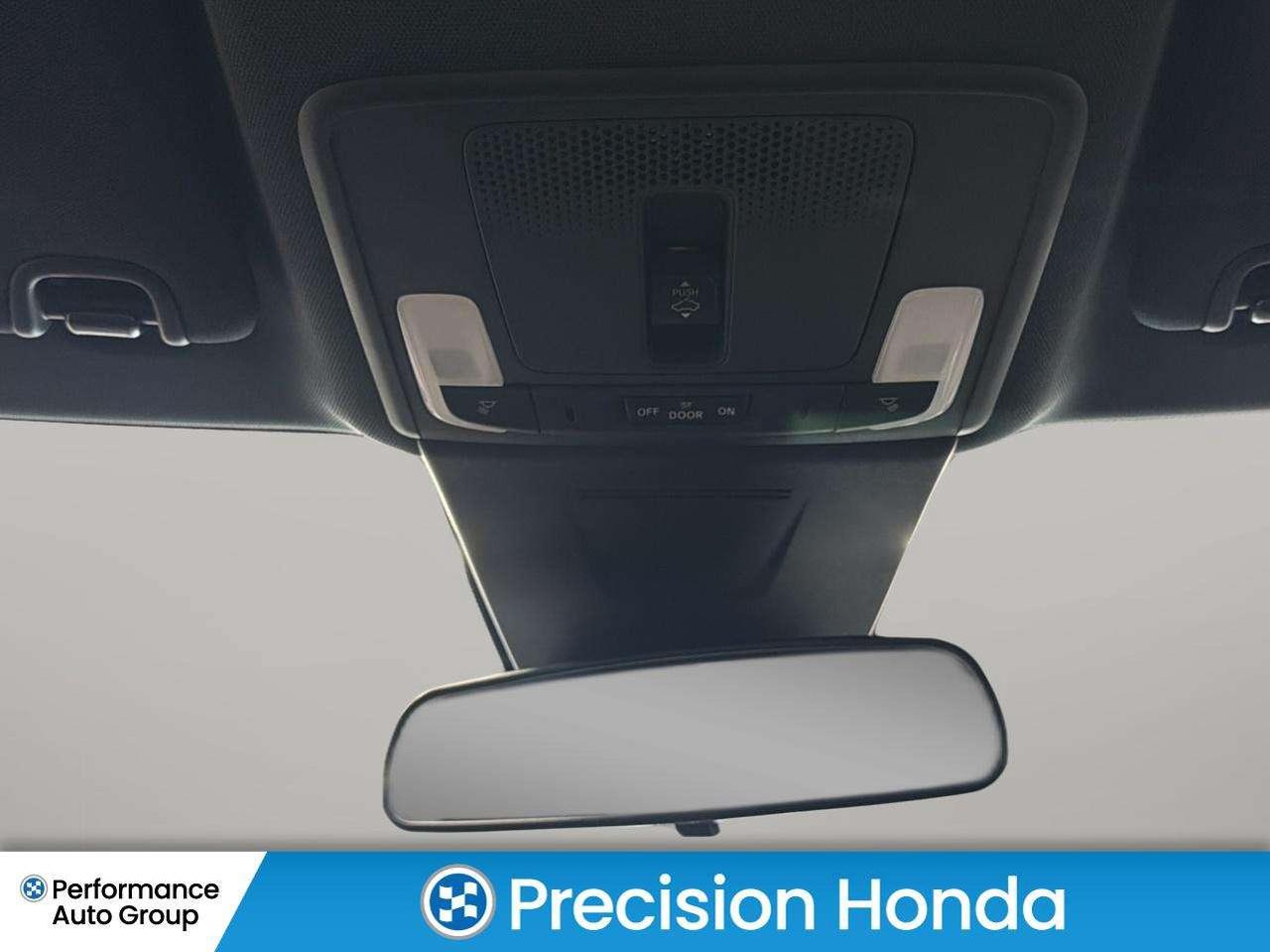 2025 Honda Civic Sport CarPlay Rear Cam Sunroof Heated Seats Photo
