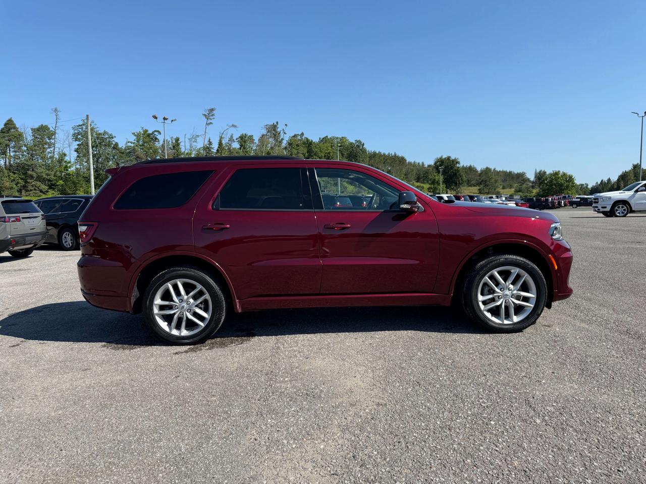2025 Dodge Durango GT Plus - htd/vntd leather - tow pkg - sunroof Photo