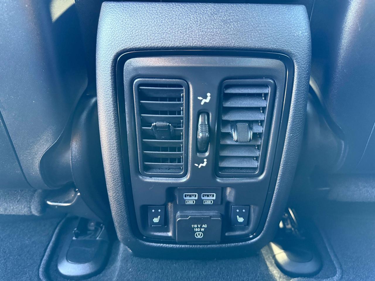 2025 Dodge Durango GT Plus - htd/vntd leather - tow pkg - sunroof Photo