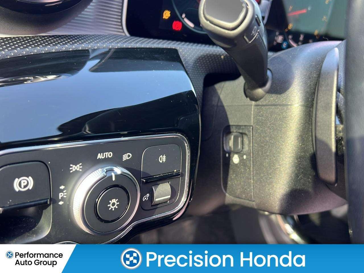 2020 Mercedes-Benz A-Class A 220 Photo