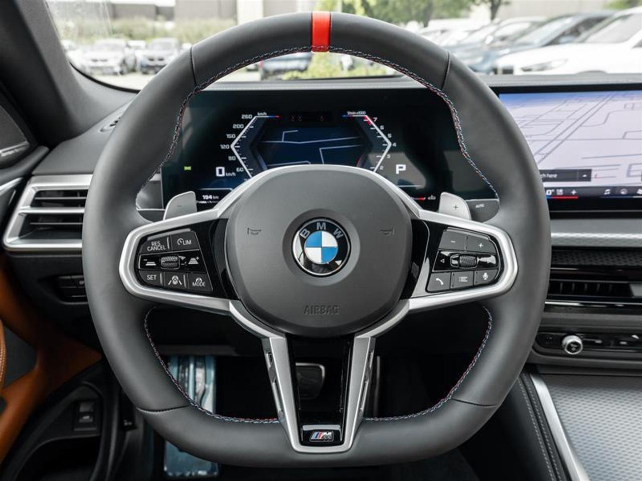 2027 BMW M440 i xDrive 2dr All-Wheel Drive Cabriolet Photo