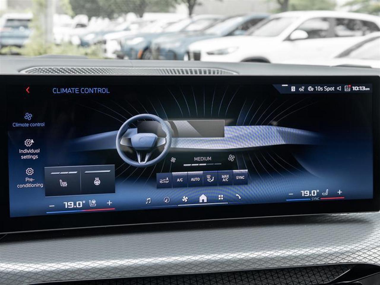 2027 BMW M440 i xDrive 2dr All-Wheel Drive Cabriolet Photo