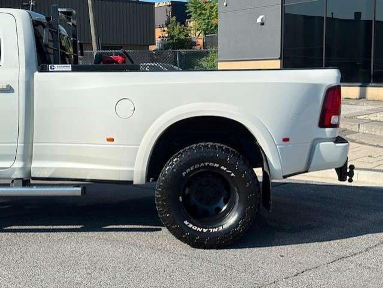 2018 RAM 3500 LARAMIE 4X4 DIESEL DUALLY LEATHER-ROOF-NAVI-LIFTED Photo3