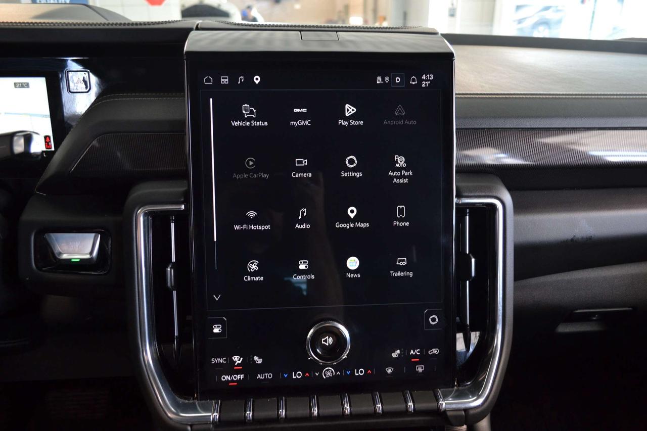 2025 GMC Yukon Elevation Photo