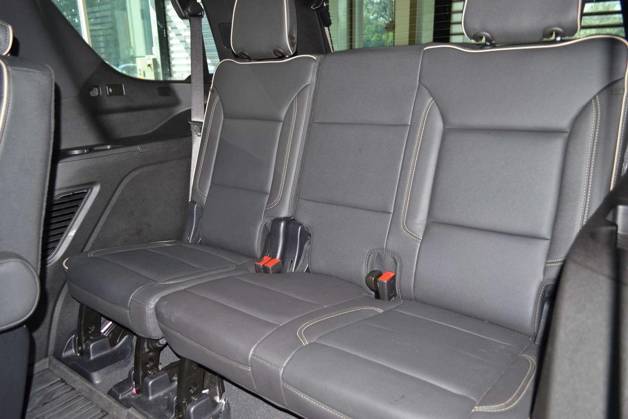 2025 GMC Yukon Elevation Photo