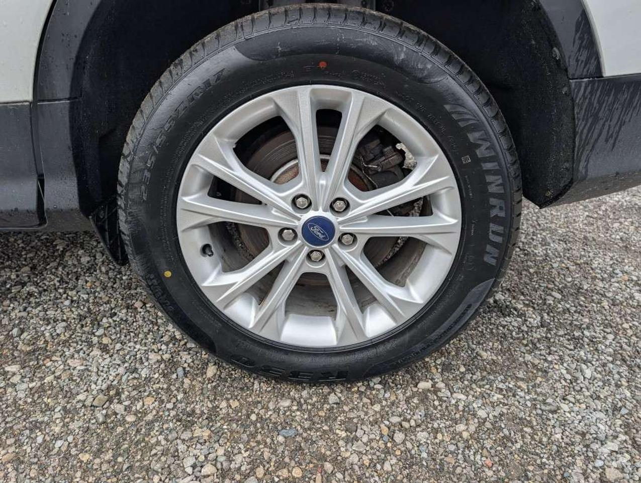 2018 Ford Escape SE 4WD   CAMERA   HTD SEATS   BLUETOOTH Photo