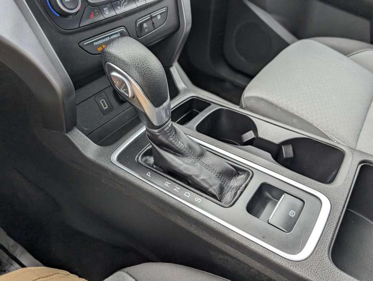 2018 Ford Escape SE 4WD   CAMERA   HTD SEATS   BLUETOOTH Photo