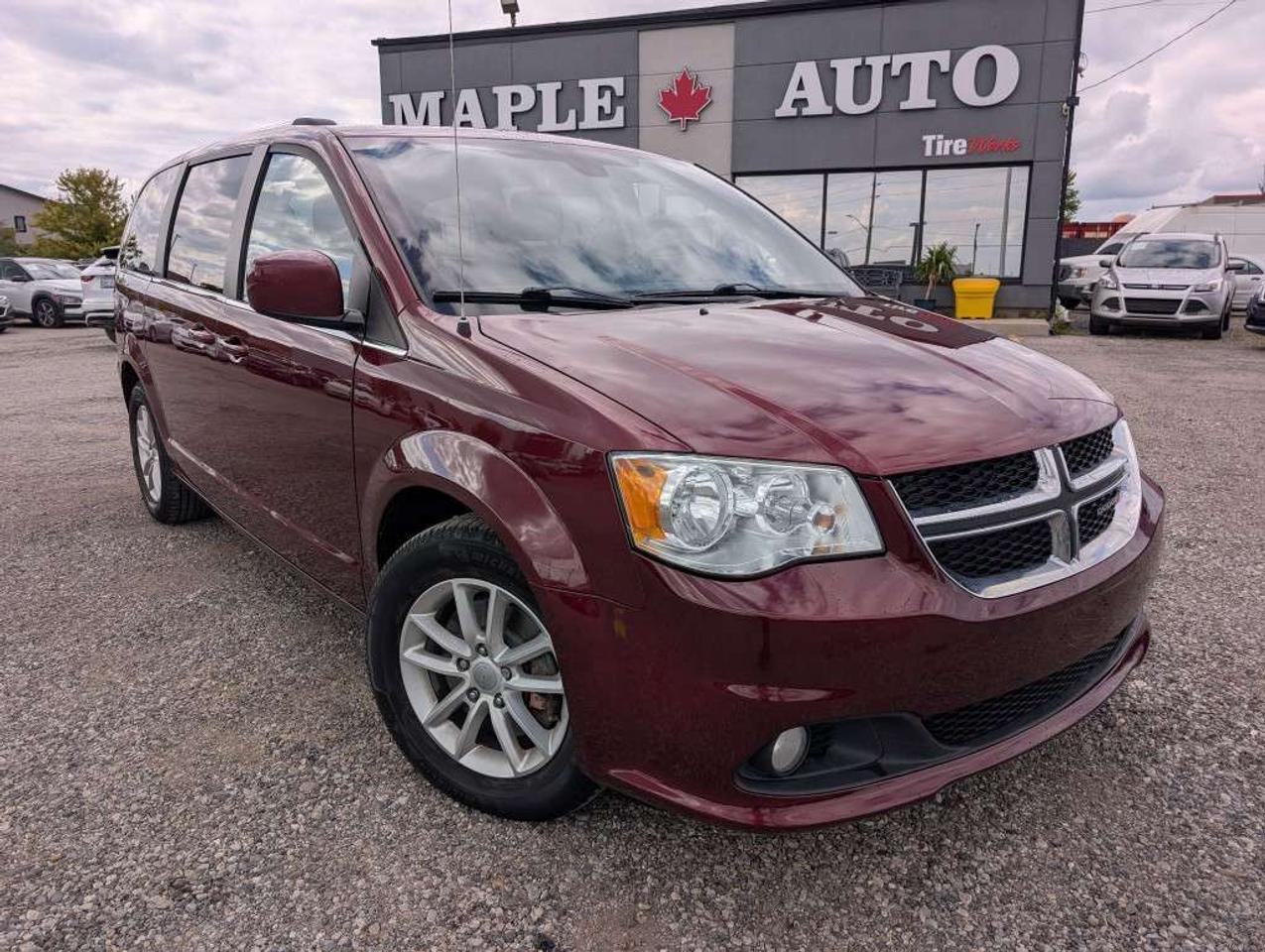 2019 Dodge Grand Caravan SXT Premium Plus  NAV   CAMERA   DVD Photo