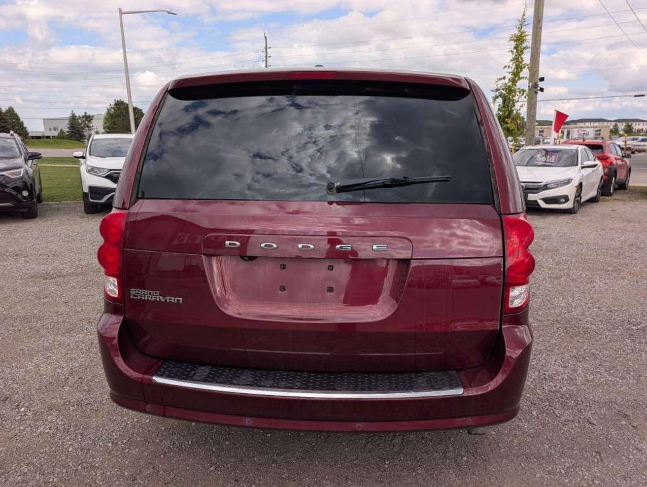 2019 Dodge Grand Caravan SXT Premium Plus  NAV   CAMERA   DVD Photo