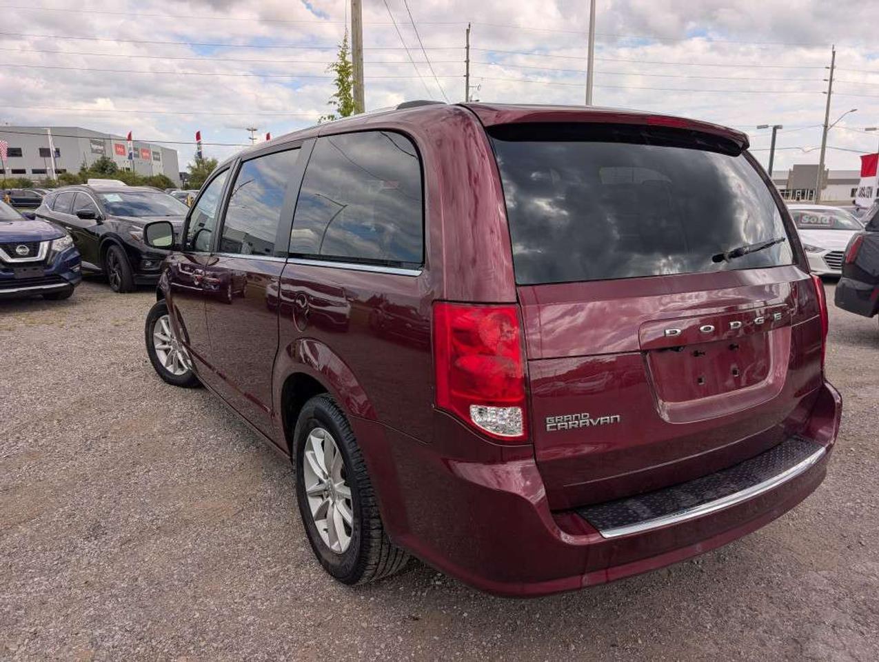 2019 Dodge Grand Caravan SXT Premium Plus  NAV   CAMERA   DVD Photo