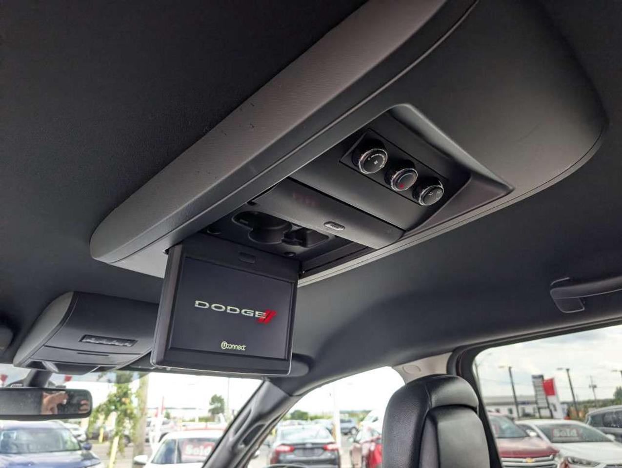 2019 Dodge Grand Caravan SXT Premium Plus  NAV   CAMERA   DVD Photo