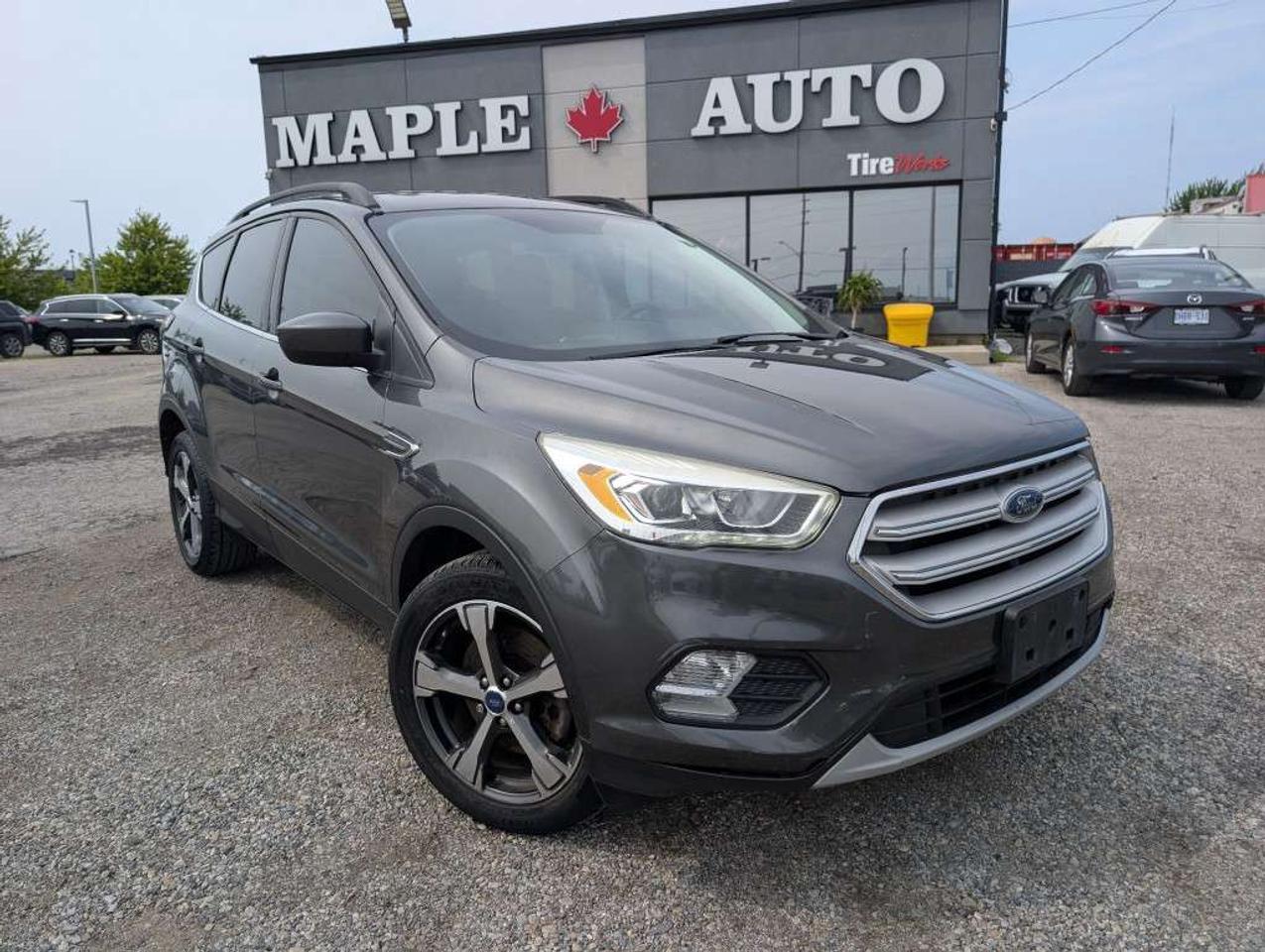 2018 Ford Escape SEL AWD NAV LEATHER SUNROOF CAMERA Photo
