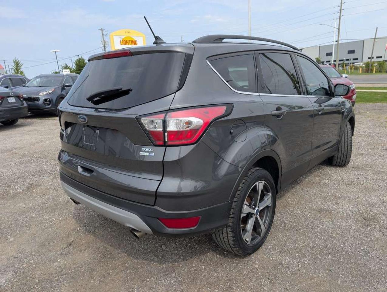 2018 Ford Escape SEL AWD NAV LEATHER SUNROOF CAMERA Photo
