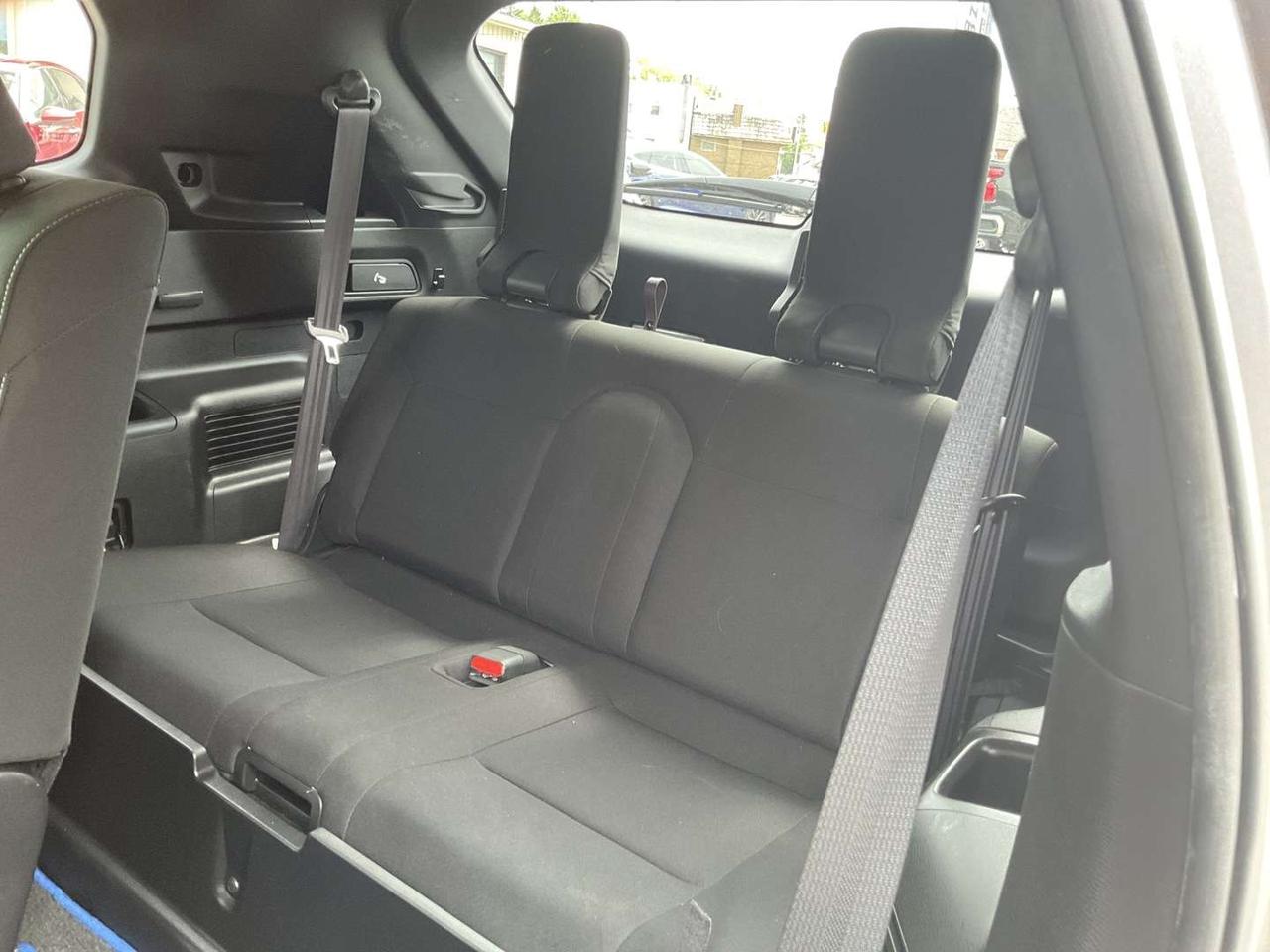 2023 Mitsubishi Outlander ES S-AWC - BACK-UP CAM! BSM! 7 PASS! EV RATES! Photo