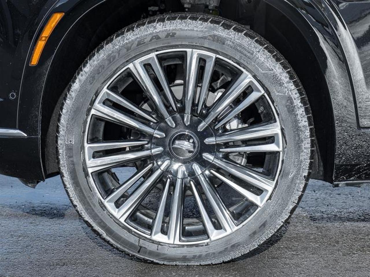 2026 Cadillac VISTIQ Premium Luxury Photo