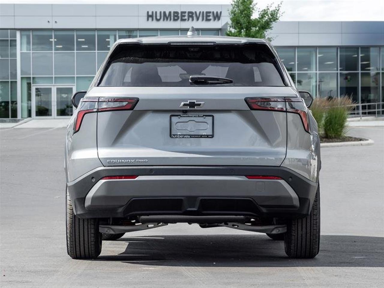 2027 Chevrolet Equinox LT Photo