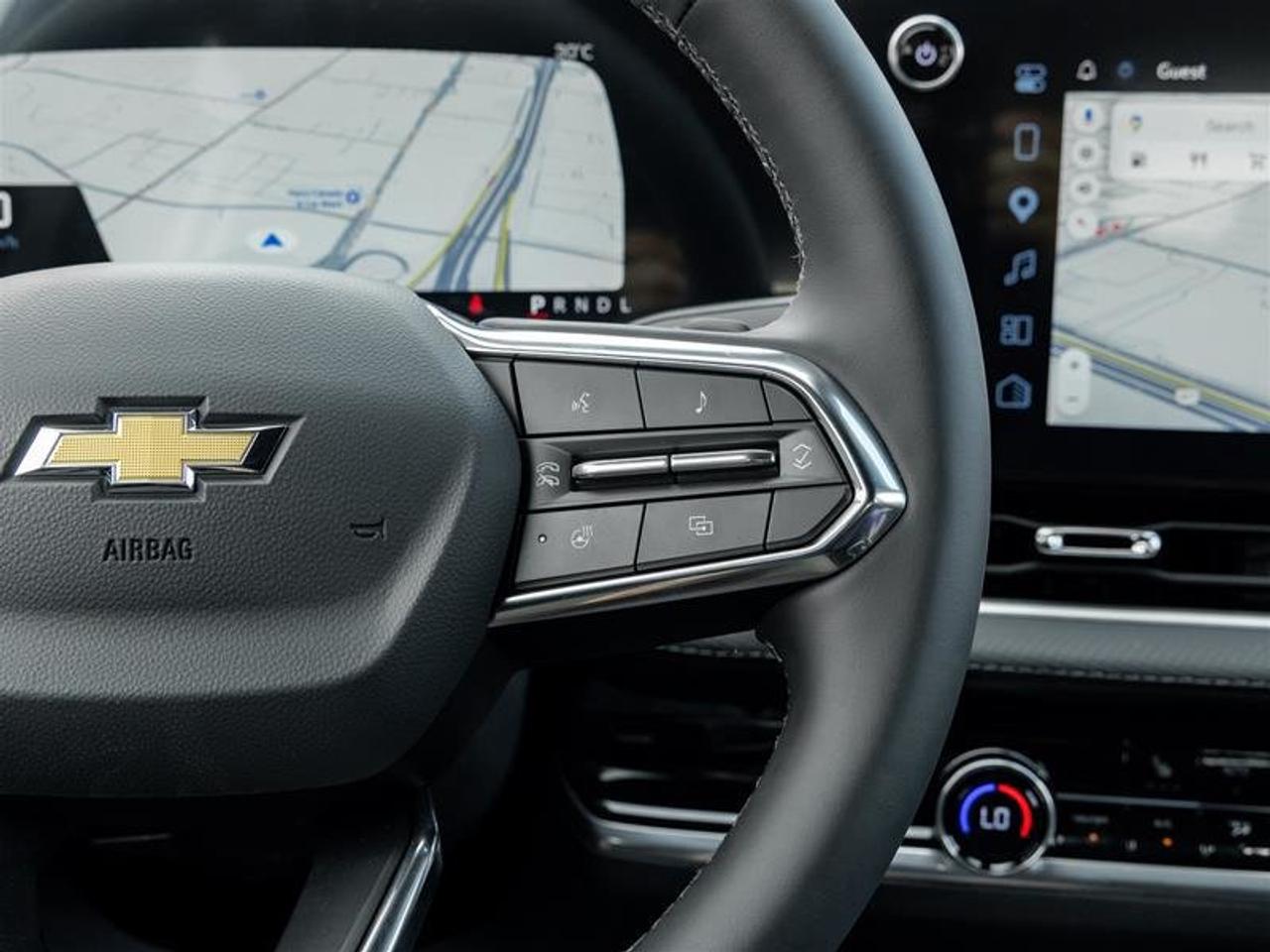 2027 Chevrolet Equinox LT Photo