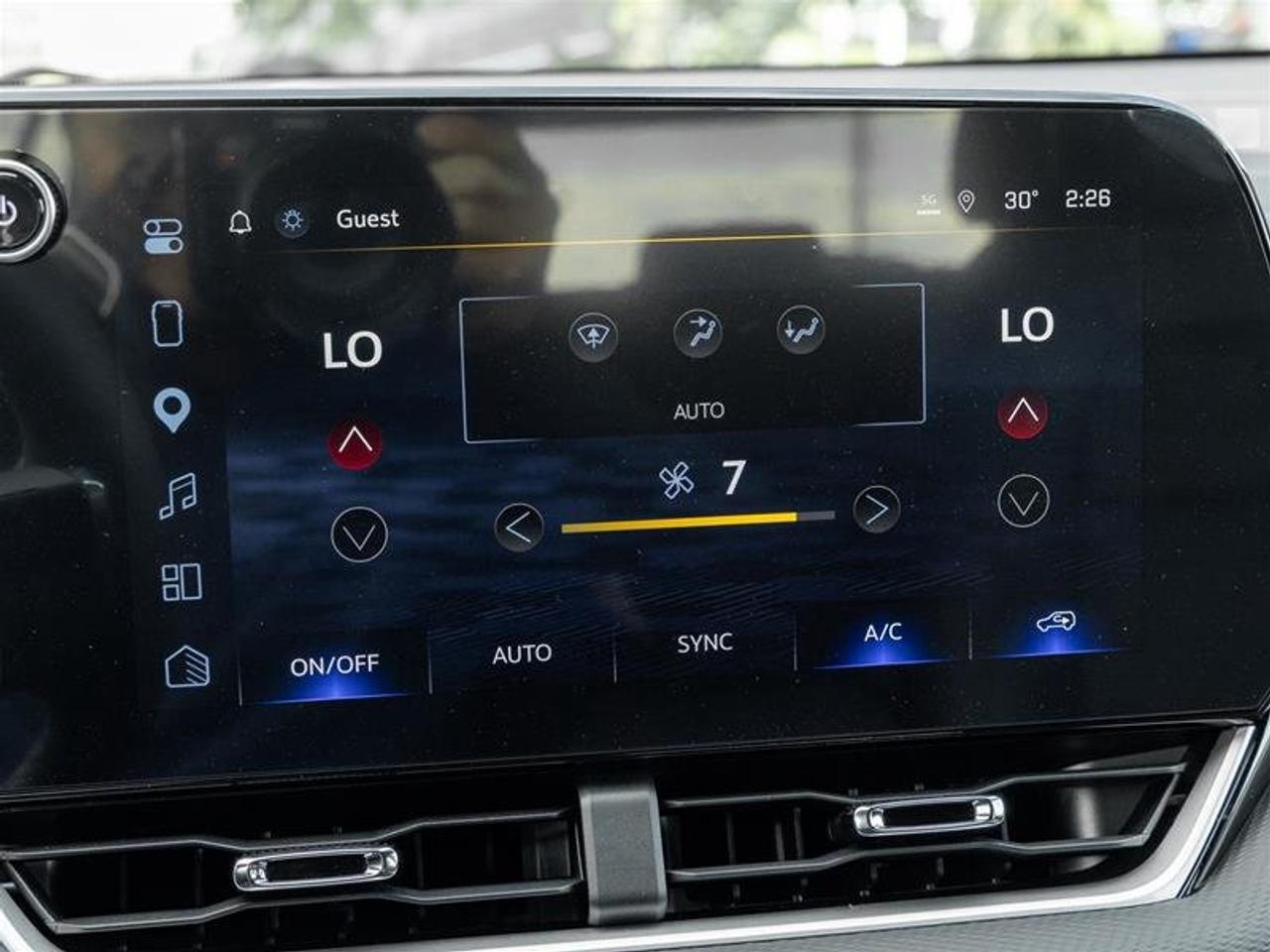 2027 Chevrolet Equinox LT Photo