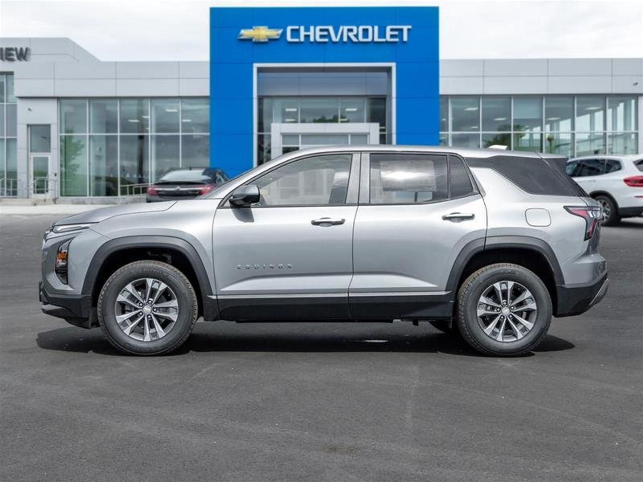 2027 Chevrolet Equinox LT Photo